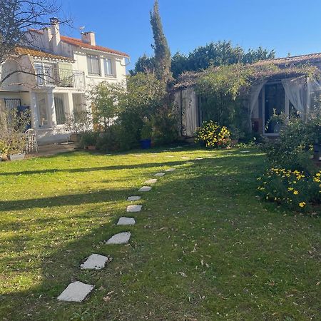 Chambre Seville - Mas Saint-Louis - Piscine Chauffee Aigues-Mortes Εξωτερικό φωτογραφία