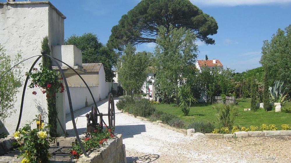 Chambre Seville - Mas Saint-Louis - Piscine Chauffee Aigues-Mortes Εξωτερικό φωτογραφία