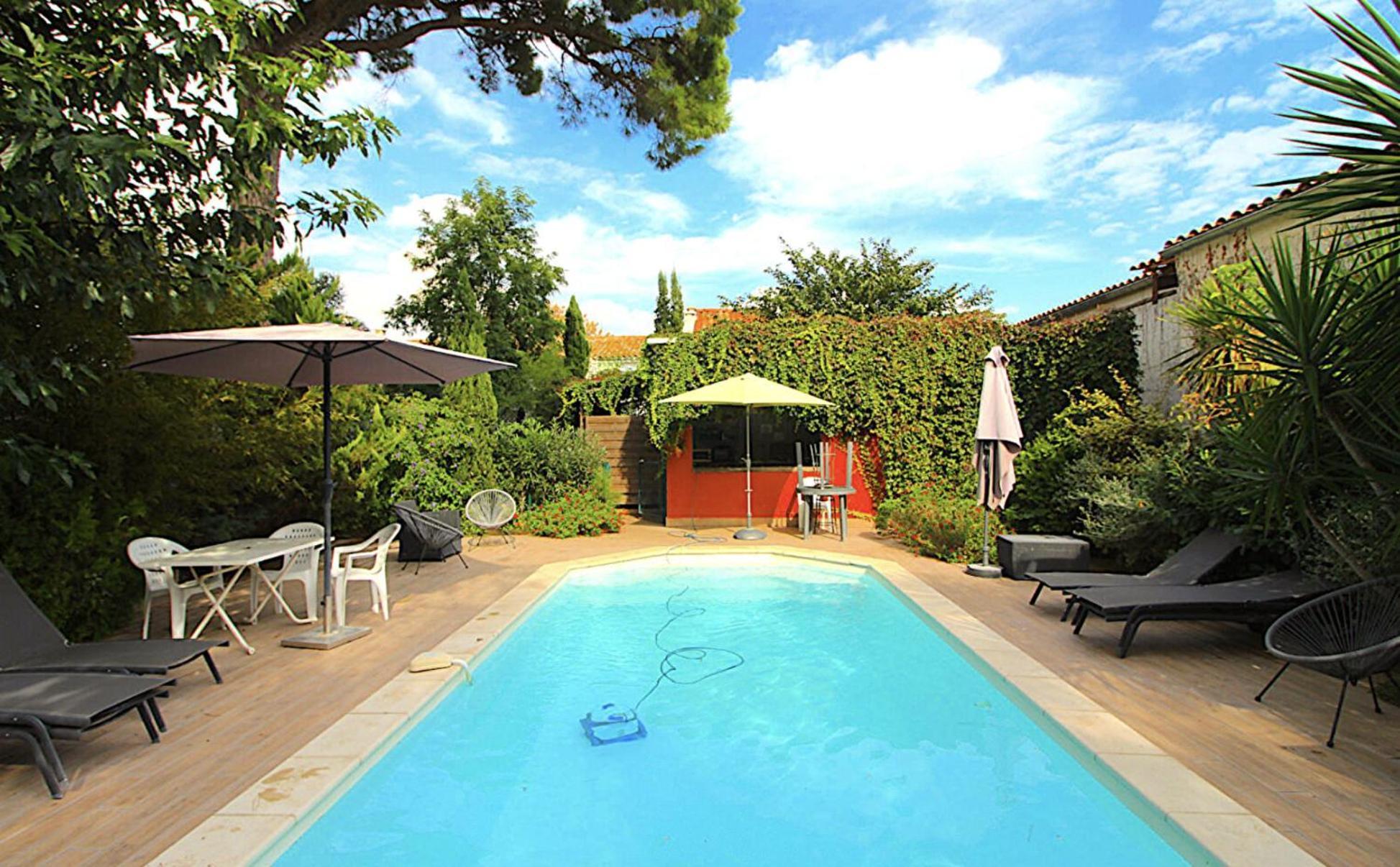 Chambre Seville - Mas Saint-Louis - Piscine Chauffee Aigues-Mortes Εξωτερικό φωτογραφία