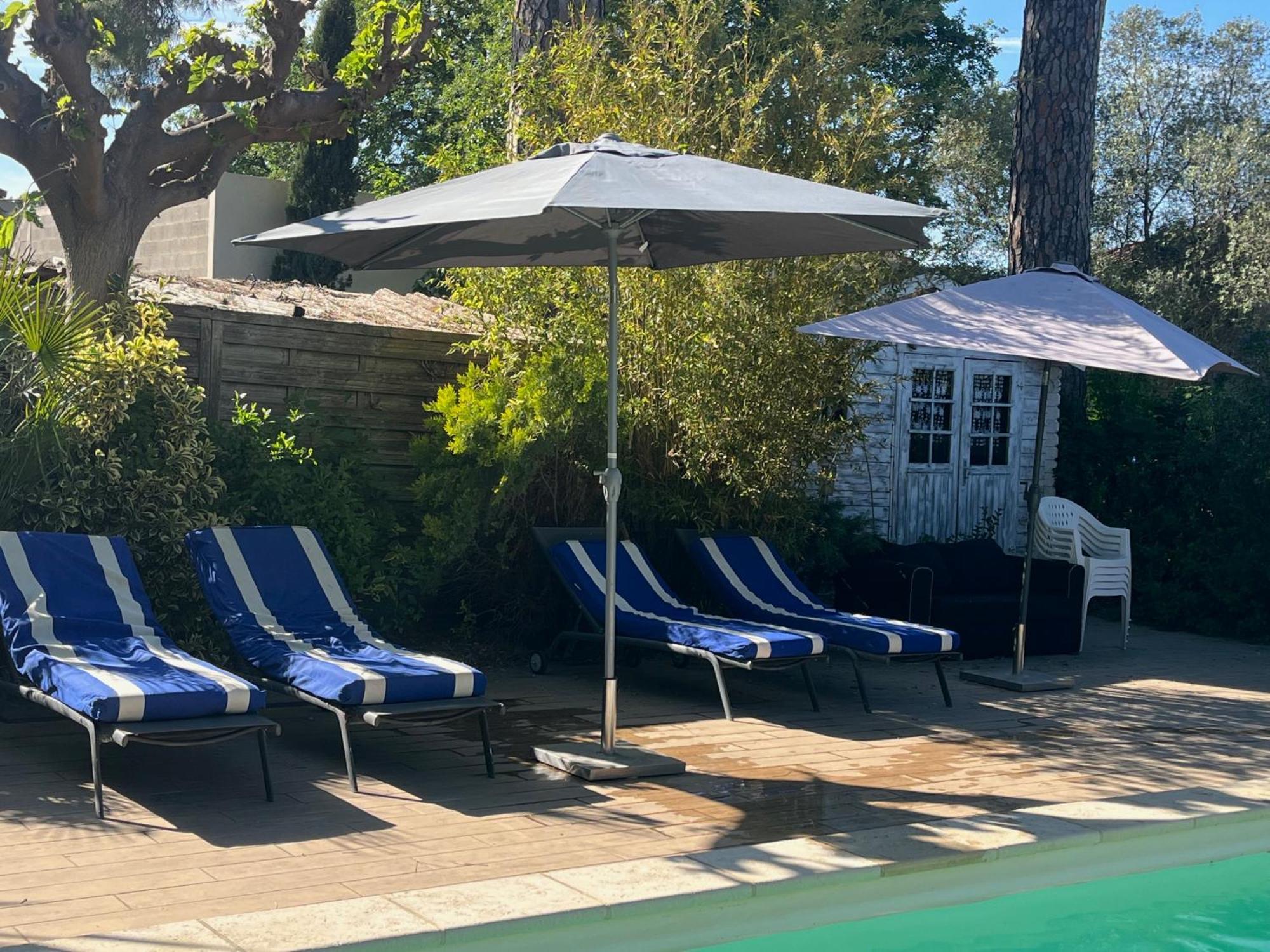 Chambre Seville - Mas Saint-Louis - Piscine Chauffee Aigues-Mortes Εξωτερικό φωτογραφία